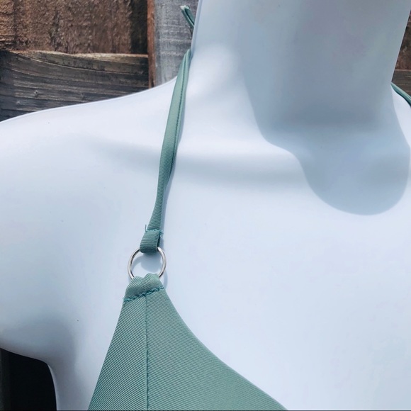 Pastel Green Bikini Top Size Small - Picture 4 of 7